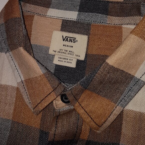 Vans Box Flannel Plaid Long Sleeve Shirt Off the Wall size Medium - Picture 3 of 5